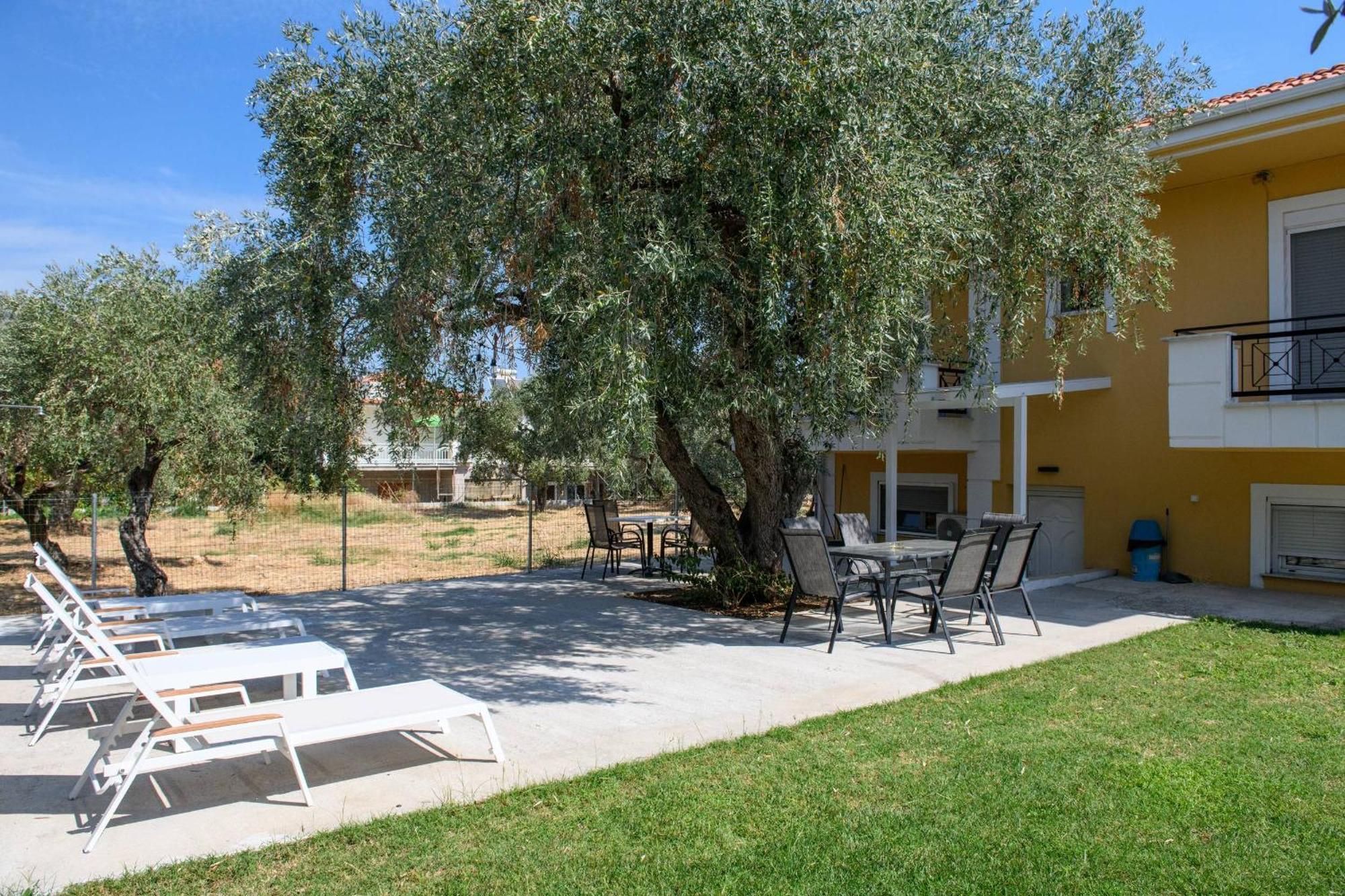 Louloudis Apartments Complex Limenas  Esterno foto